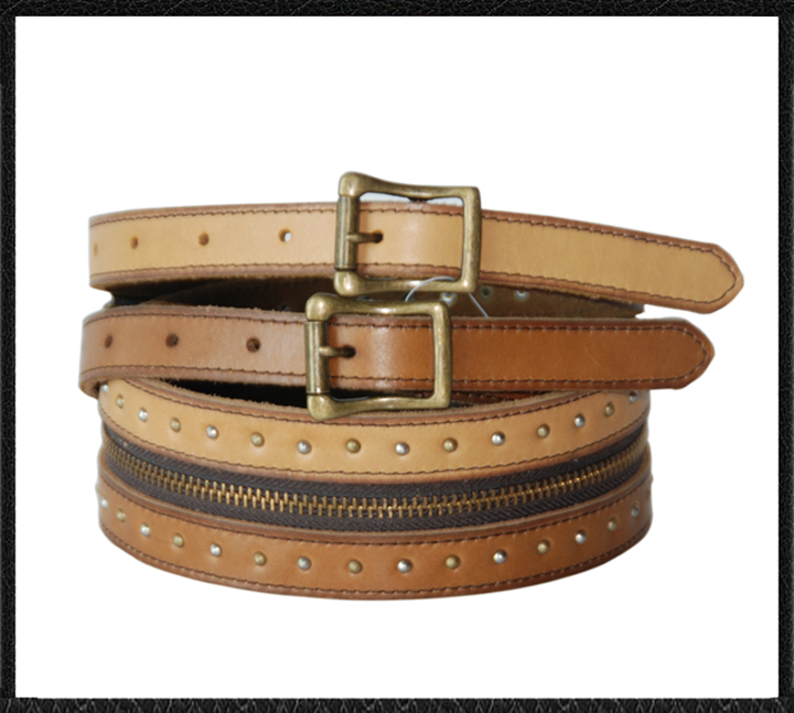 belt with zipper