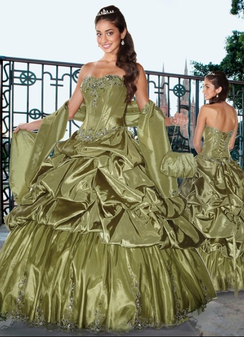 lady in ball gown
